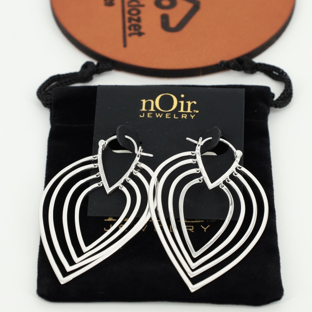 NOIR JEWELRY Earrings